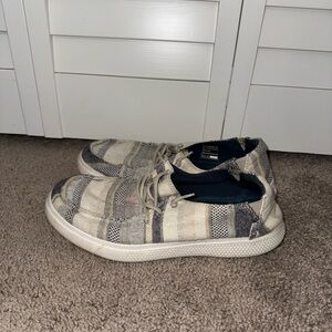 BOBS from Skechers Cream and Gray Sneakers Casual Slip-On